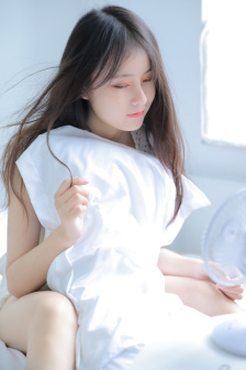 闪耀优俊少女